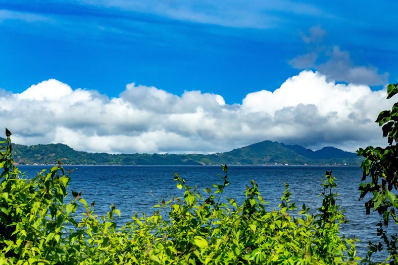 Wisata Danau Tondano